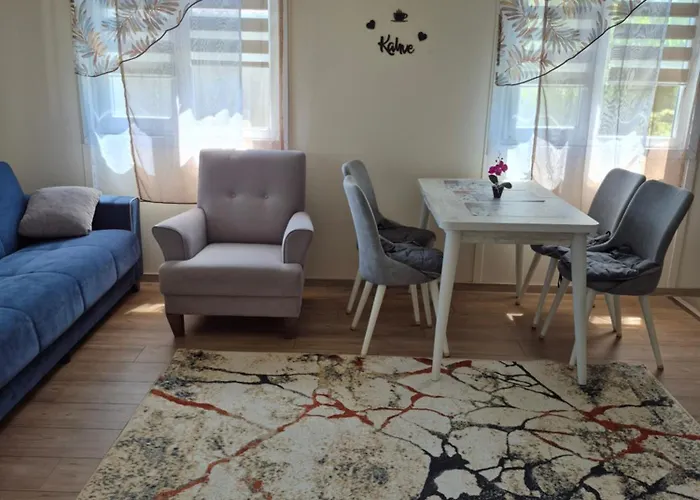 ホリデーパーク къщички Sunrise ツァレヴォ